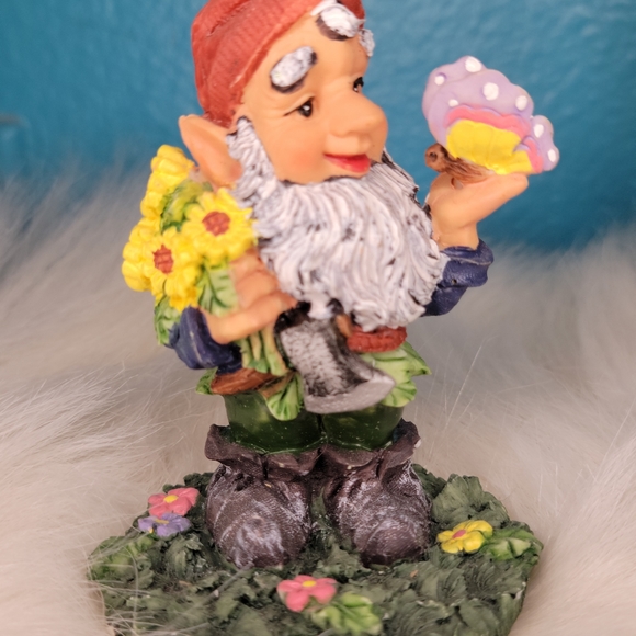 Knickknack figurines Set of three - Picture 2 of 6